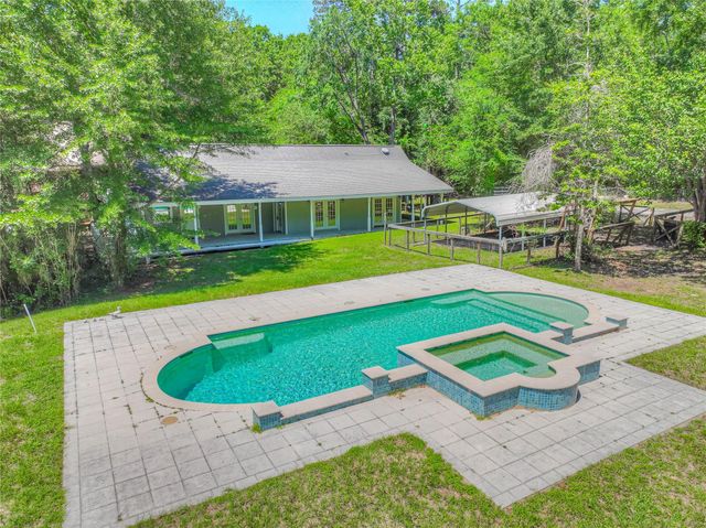 641 Red Clover, Livingston, TX 77351