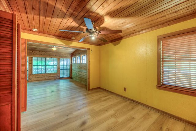 641 Red Clover, Livingston, TX 77351