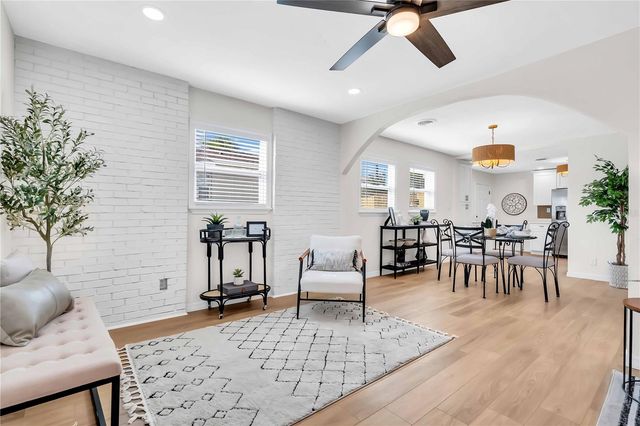 1234 29TH STREET N, St Petersburg, FL 33713