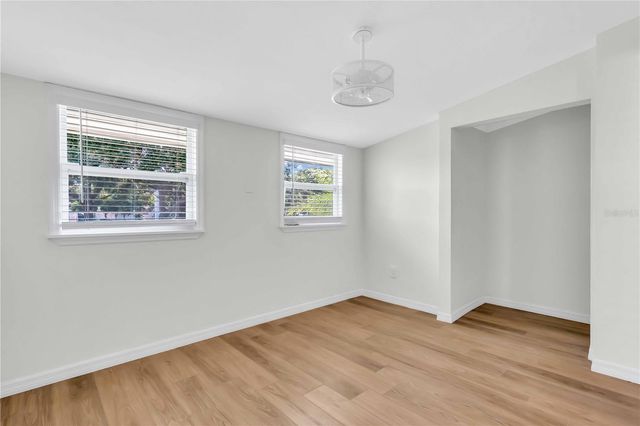 1234 29TH STREET N, St Petersburg, FL 33713