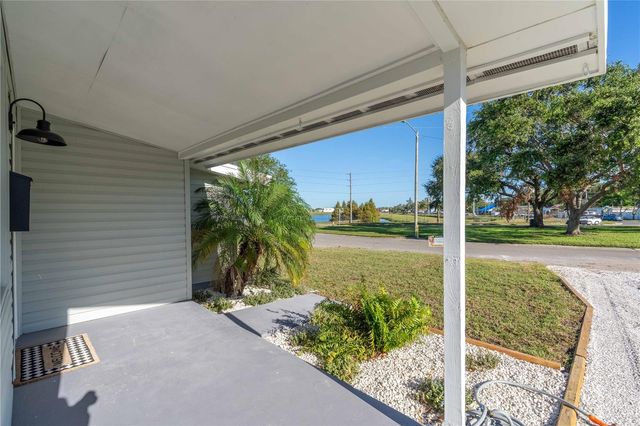 1234 29TH STREET N, St Petersburg, FL 33713