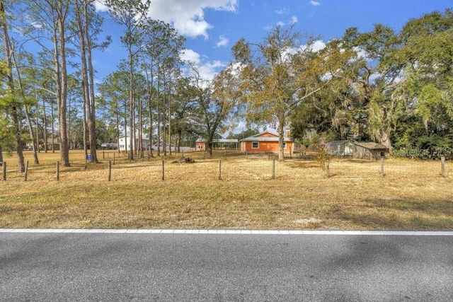 8521 EHREN CUTOFF, Land O Lakes, FL 34639