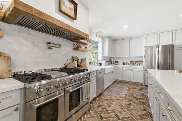 19650 Jubilee Ct, Soulsbyville, CA 95372