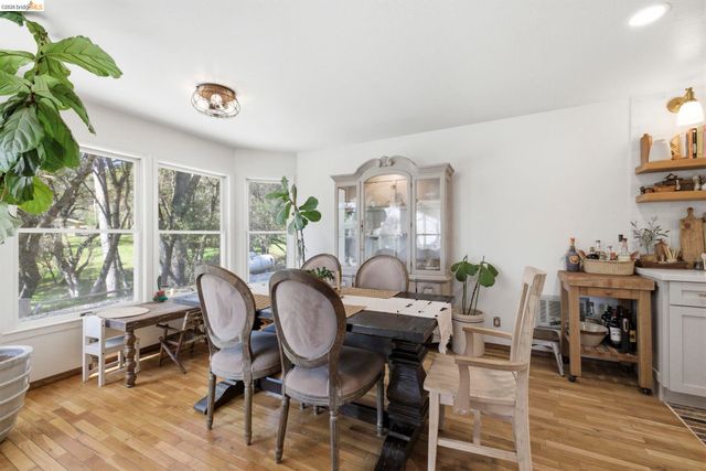 19650 Jubilee Ct, Soulsbyville, CA 95372