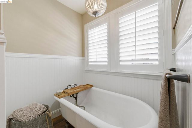 19650 Jubilee Ct, Soulsbyville, CA 95372