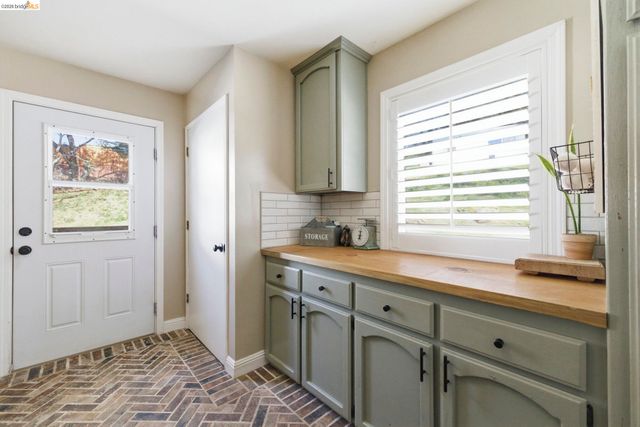 19650 Jubilee Ct, Soulsbyville, CA 95372