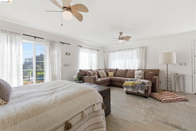 19650 Jubilee Ct, Soulsbyville, CA 95372