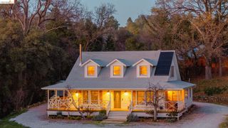 19650 Jubilee Ct, Soulsbyville, CA 95372