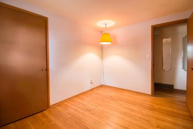 11634 W Dearbourn AVENUE, Wauwatosa, WI 53226