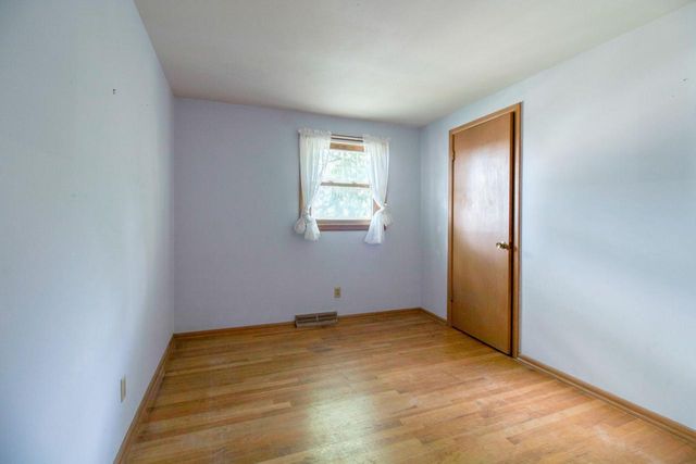 11634 W Dearbourn AVENUE, Wauwatosa, WI 53226