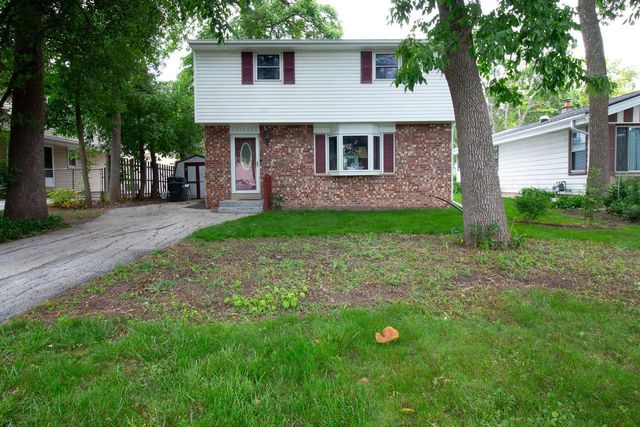 11634 W Dearbourn AVENUE, Wauwatosa, WI 53226