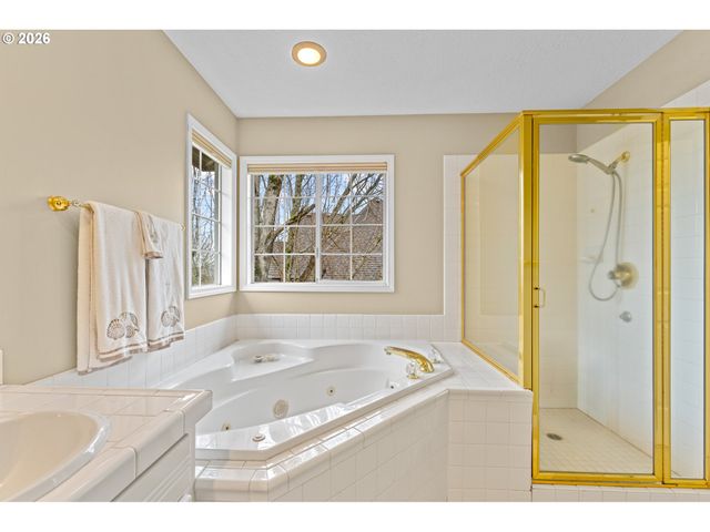 14731 Se LANDIS Ct, Clackamas, OR 97015