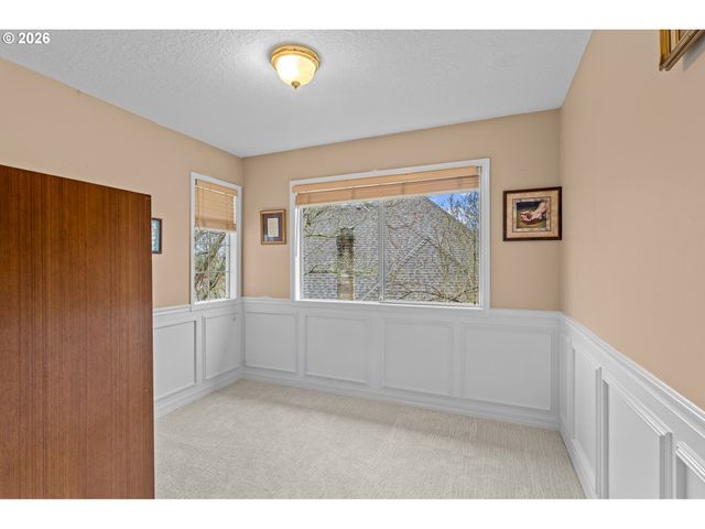 14731 Se LANDIS Ct, Clackamas, OR 97015