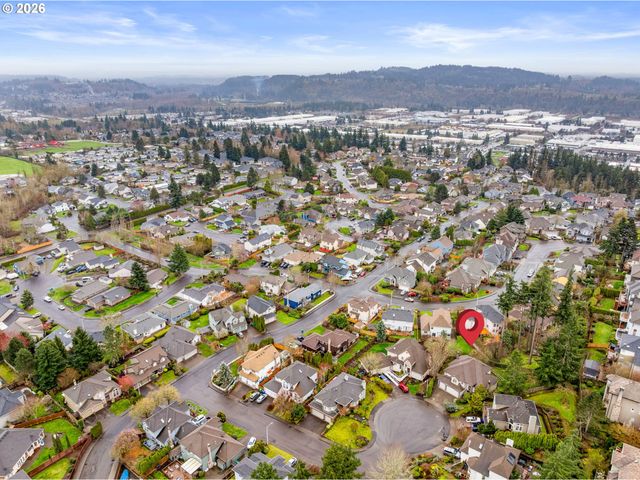 14731 Se LANDIS Ct, Clackamas, OR 97015