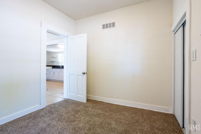 115 Ferguson Avenue, Bakersfield, CA 93308
