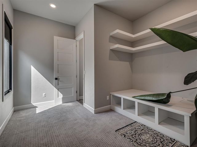 15713 James Thomas Court, Edmond, OK 73013