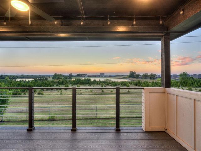 15713 James Thomas Court, Edmond, OK 73013