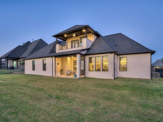 15713 James Thomas Court, Edmond, OK 73013