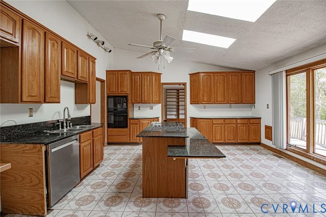 10720 Kimages Rd, Charles City, VA 23030