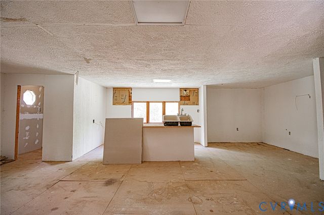 10720 Kimages Rd, Charles City, VA 23030