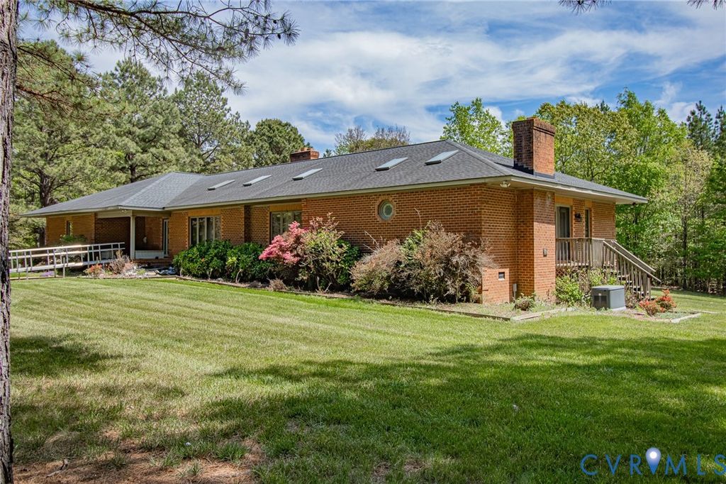 10720 Kimages Rd, Charles City, VA 23030