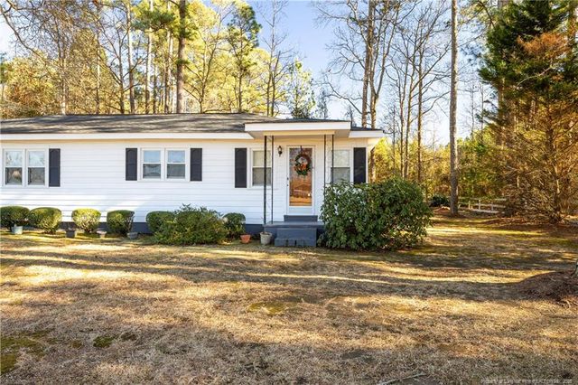 2907 Siversten Road, Autryville, NC 28318