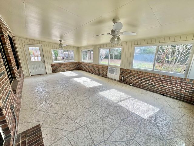 4011 Woodberry Drive, Dothan, AL 36301