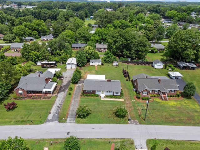 114 Hillcrest Drive, Union, SC 29379
