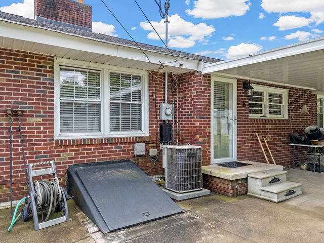 114 Hillcrest Drive, Union, SC 29379
