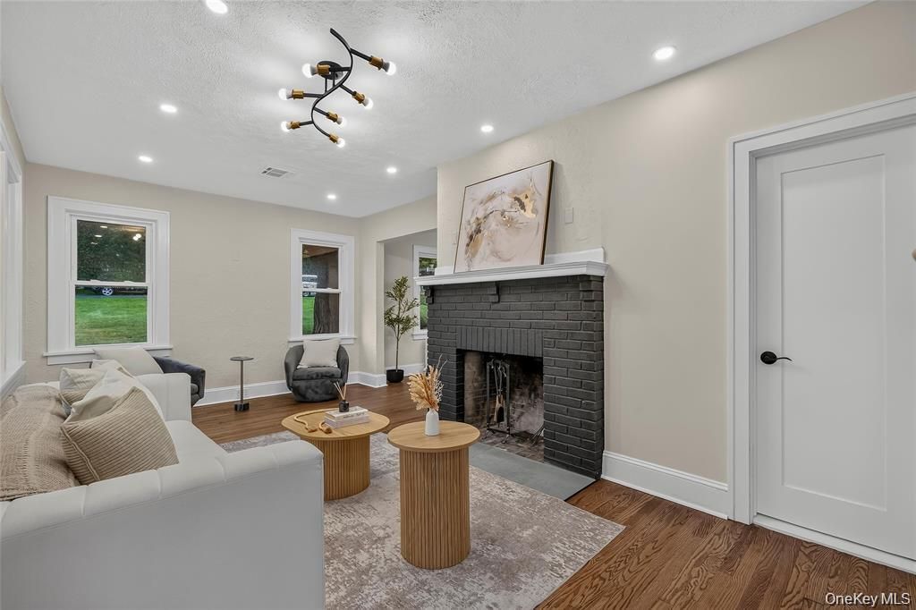 16 Maple Avenue, West Nyack, NY 10994 — photo 5