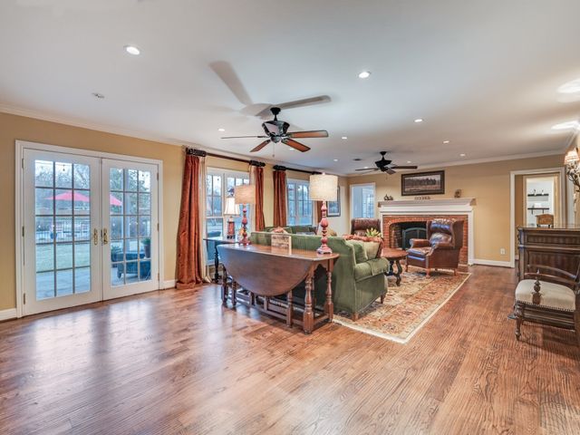 343 E Tripp Road, Sunnyvale, TX 75182