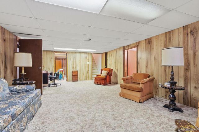 40931 Rehse Drive, Clinton Charter Township, MI 48038