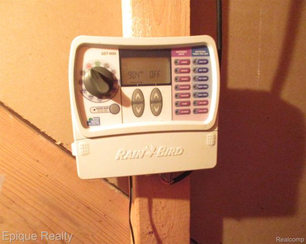 40931 Rehse Drive, Clinton Charter Township, MI 48038