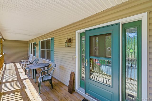 414 Red Hill Rd, Wurtsboro, NY 12790