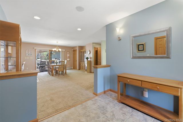 414 Red Hill Rd, Wurtsboro, NY 12790