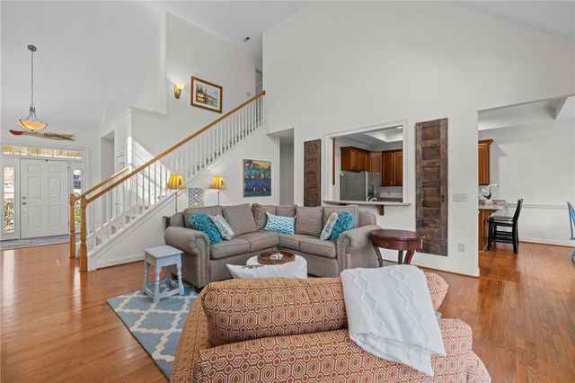 7 Divot Landing, Salem, SC 29676