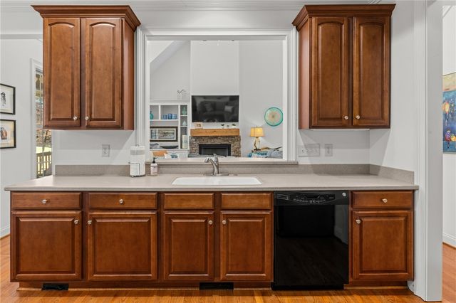 7 Divot Landing, Salem, SC 29676