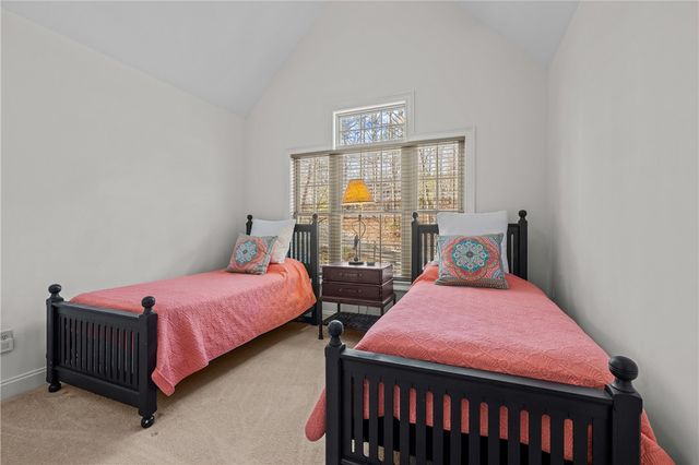 7 Divot Landing, Salem, SC 29676