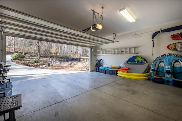 7 Divot Landing, Salem, SC 29676