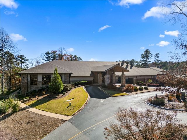 7 Divot Landing, Salem, SC 29676