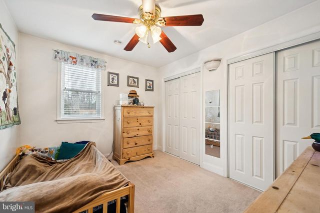 33 PEPPER RD, Browns Mills, NJ 08015