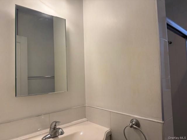 136-05 Sanford Avenue 4O, Flushing, NY 11355