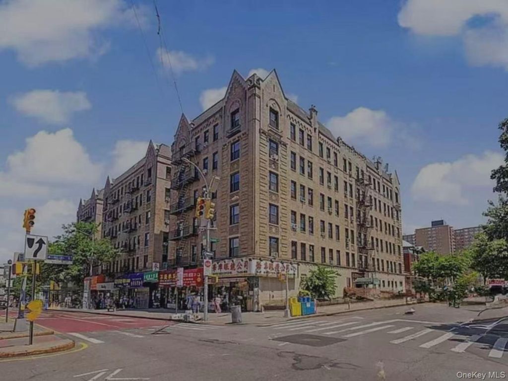 136-05 Sanford Avenue 4O, Flushing, NY 11355 — exterior