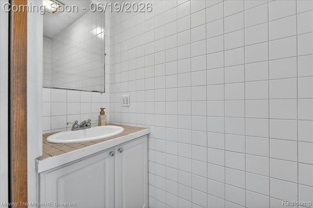 415 W Forest Avenue, Ypsilanti, MI 48197