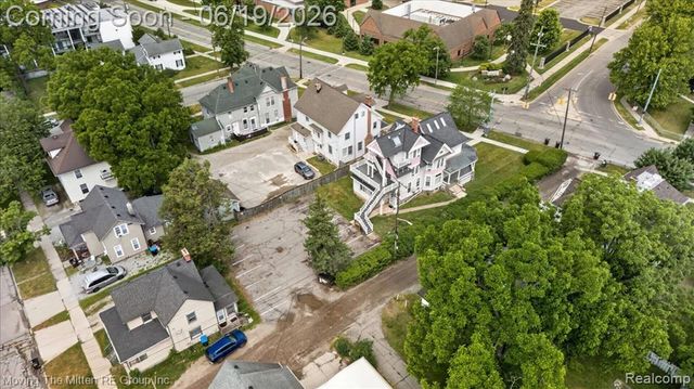 415 W Forest Avenue, Ypsilanti, MI 48197