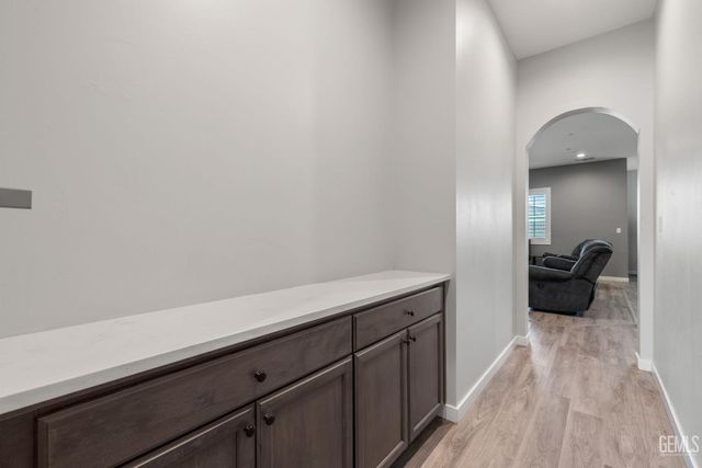 15811 Waterford Street, Bakersfield, CA 93314