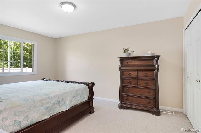 23589 Northport Drive, Clinton Township, MI 48036