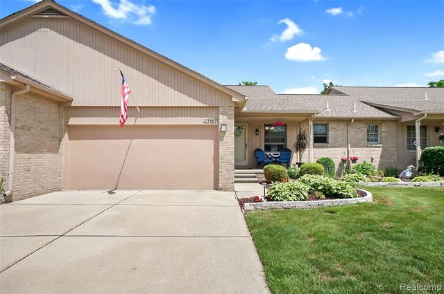 23589 Northport Drive, Clinton Township, MI 48036
