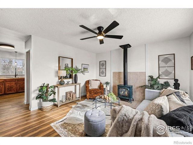 2437 Lincoln Street, Longmont, CO 80501