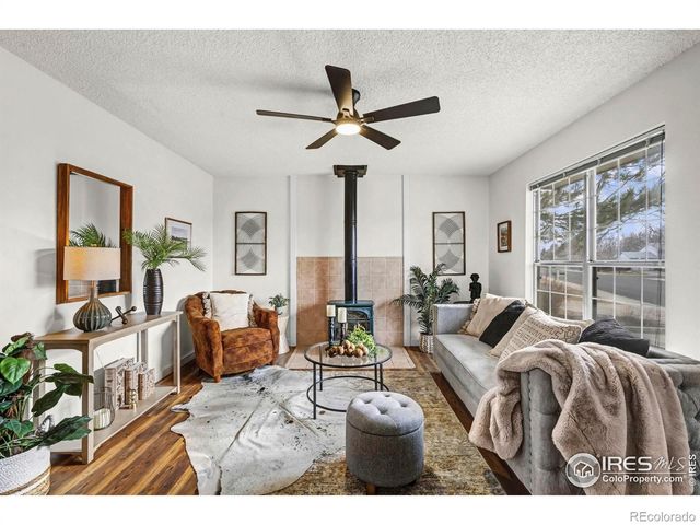 2437 Lincoln Street, Longmont, CO 80501